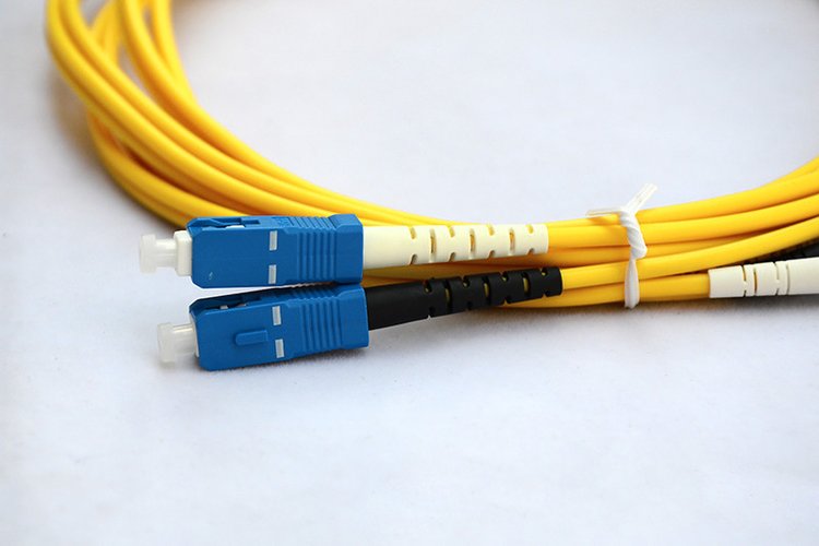 羅格朗SC/ST/LC單模OS1OS2多(duō)模雙芯光(guāng)纖跳(tiào)線