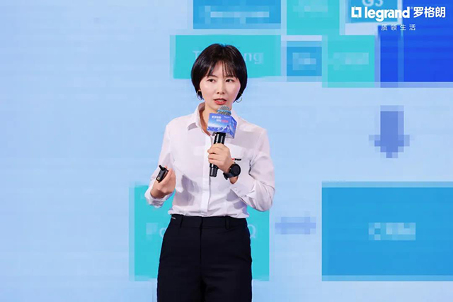 ▲商務副總裁賀堅