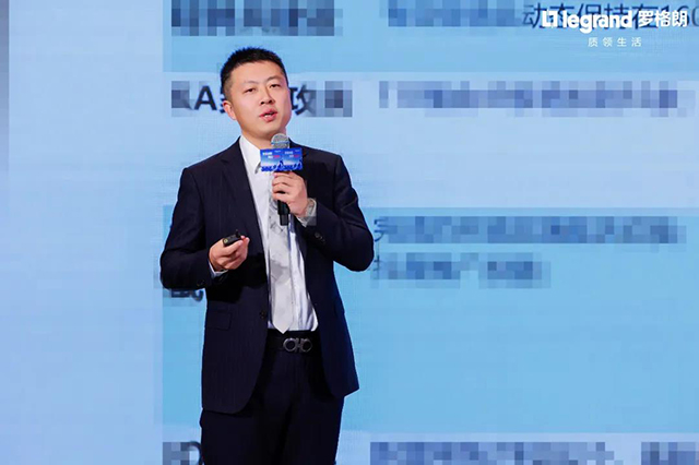 ▲BI零售銷售副總裁劉百東(dōng)